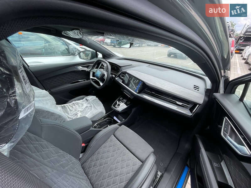 Внедорожник / Кроссовер Audi Q4 e-tron 2025 в Львове