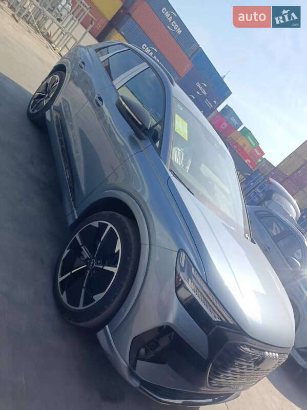 Внедорожник / Кроссовер Audi Q4 e-tron 2024 в Киеве фото 7 Внедорожник / Кроссовер Audi Q4 e-tron 2024 в Киеве