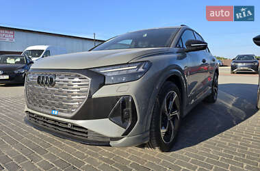 Внедорожник / Кроссовер Audi Q4 e-tron 2025 в 