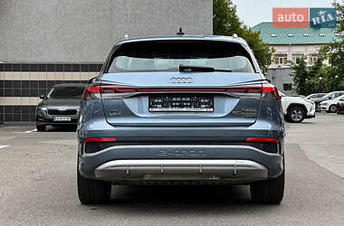 Внедорожник / Кроссовер Audi Q4 e-tron 2023 в 