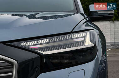 Внедорожник / Кроссовер Audi Q4 e-tron 2023 в 