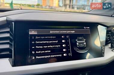 Внедорожник / Кроссовер Audi Q4 e-tron 2022 в 