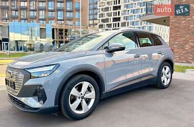 Внедорожник / Кроссовер Audi Q4 e-tron 2022 в 