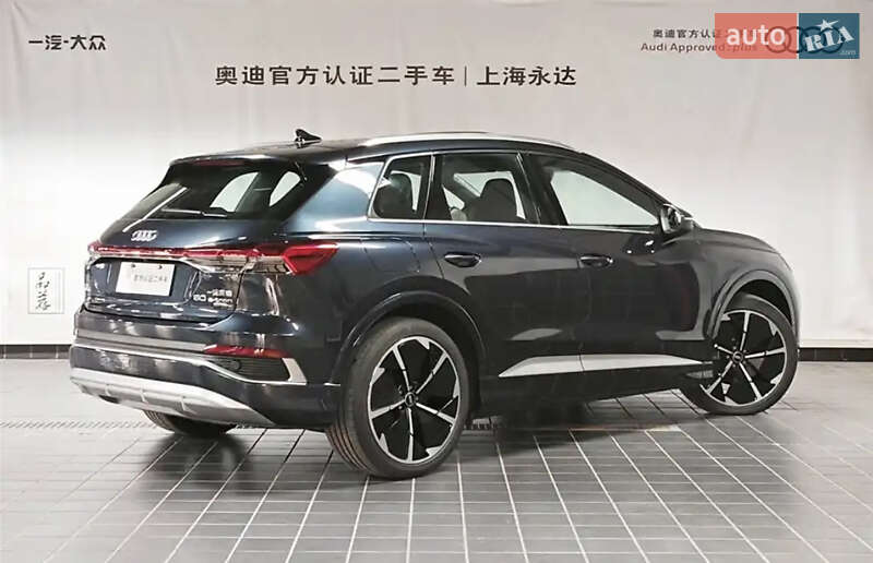 Внедорожник / Кроссовер Audi Q4 e-tron 2023 в Львове