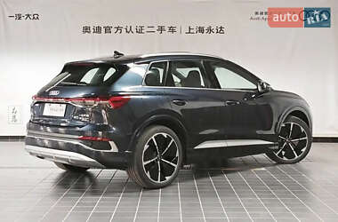 Внедорожник / Кроссовер Audi Q4 e-tron 2023 в 