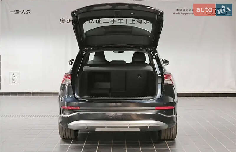 Внедорожник / Кроссовер Audi Q4 e-tron 2023 в Львове