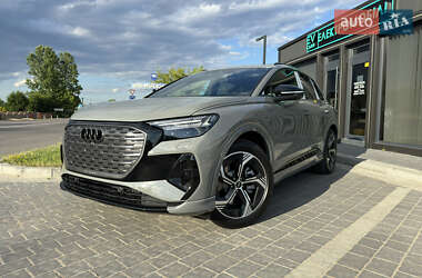 Audi Q4 e-tron 2025 Audi Q4 e-tron 2025