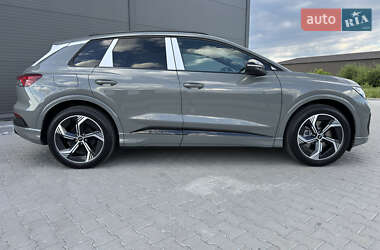 Внедорожник / Кроссовер Audi Q4 e-tron 2025 в 