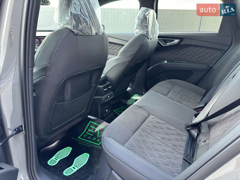 Внедорожник / Кроссовер Audi Q4 e-tron 2025 в Ивано-Франковске