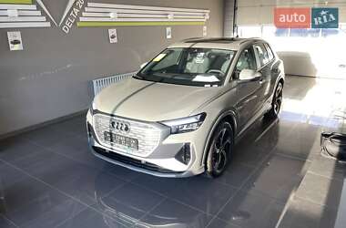 Audi Q4 e-tron 2025 Audi Q4 e-tron 2025