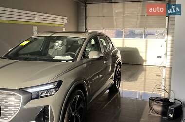 Внедорожник / Кроссовер Audi Q4 e-tron 2025 в 