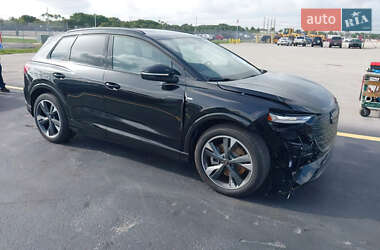 Audi Q4 e-tron 2024 Audi Q4 e-tron 2024