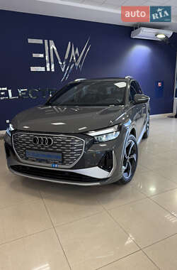 Audi Q4 e-tron 2025 Audi Q4 e-tron 2025