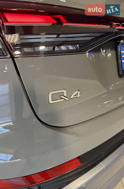 Внедорожник / Кроссовер Audi Q4 e-tron 2025 в 