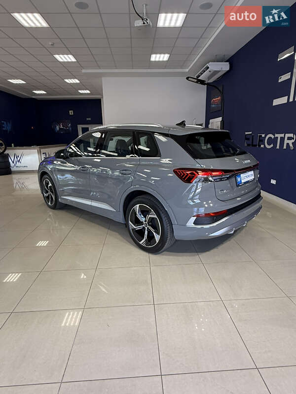 Позашляховик / Кросовер Audi Q4 e-tron 2025 в Кропивницькому