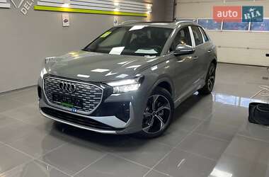 Audi Q4 e-tron 2025 Audi Q4 e-tron 2025