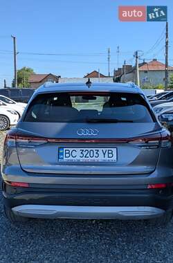 Внедорожник / Кроссовер Audi Q4 e-tron 2021 в 