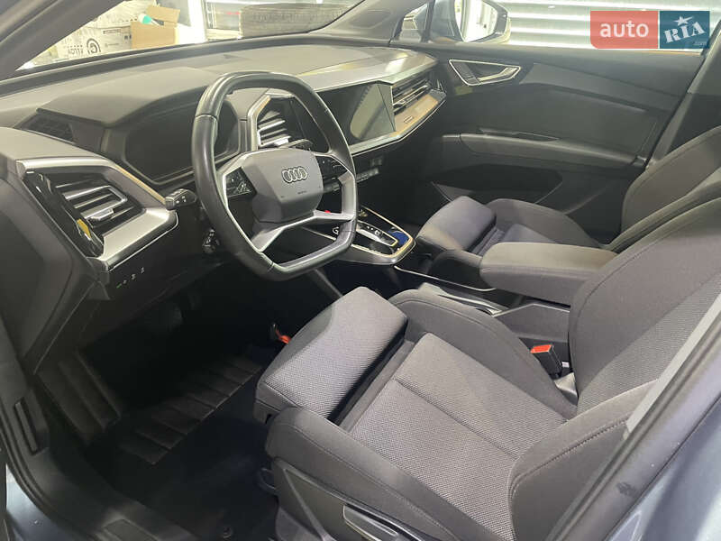 Внедорожник / Кроссовер Audi Q4 e-tron 2021 в Львове