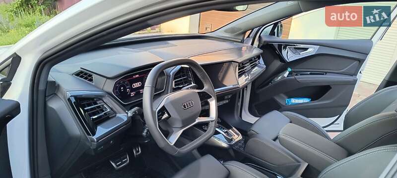 Внедорожник / Кроссовер Audi Q4 e-tron 2024 в Чернигове