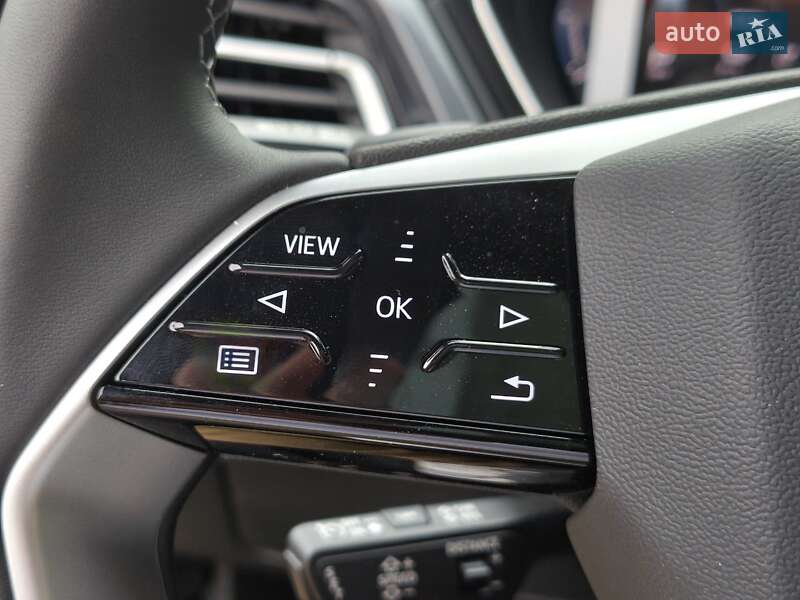Внедорожник / Кроссовер Audi Q4 e-tron 2025 в Одессе
