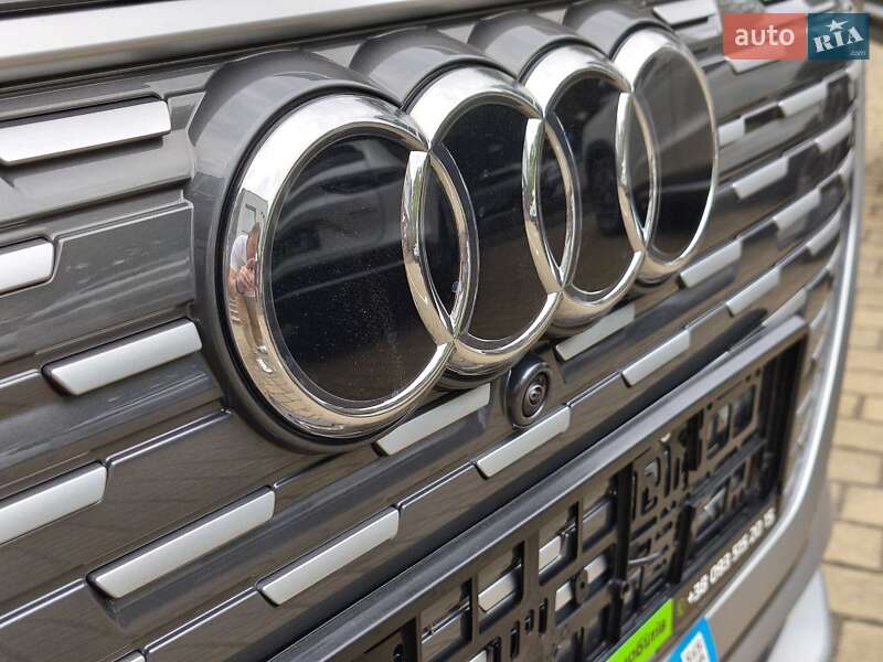 Внедорожник / Кроссовер Audi Q4 e-tron 2025 в Одессе