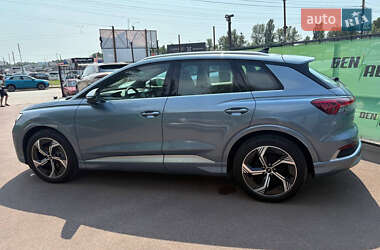 Внедорожник / Кроссовер Audi Q4 e-tron 2023 в 