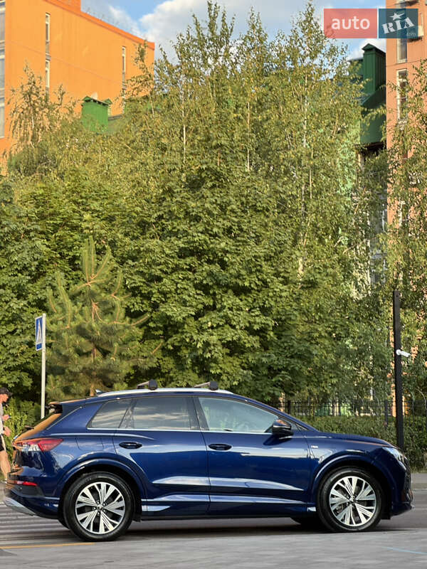 Позашляховик / Кросовер Audi Q4 e-tron 2023 в Києві