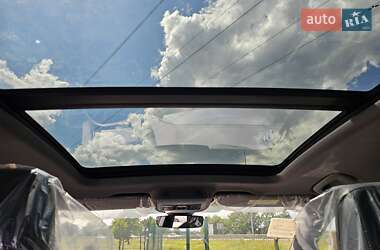 Позашляховик / Кросовер Audi Q4 e-tron 2025 в 