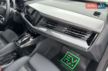 Внедорожник / Кроссовер Audi Q4 e-tron 2025 в 
