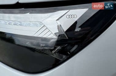 Внедорожник / Кроссовер Audi Q4 e-tron 2025 в 