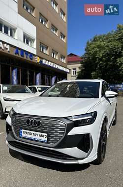 Позашляховик / Кросовер Audi Q4 e-tron 2025 в Києві