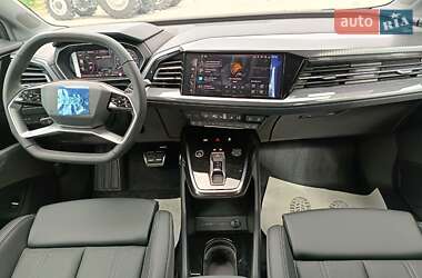 Внедорожник / Кроссовер Audi Q4 e-tron 2025 в 