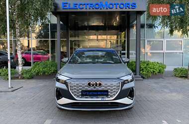 Внедорожник / Кроссовер Audi Q4 e-tron 2025 в 
