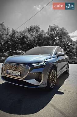 Audi Q4 e-tron 2023 Audi Q4 e-tron 2023