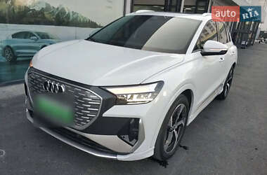 Audi Q4 e-tron 2023 Audi Q4 e-tron 2023