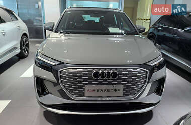 Внедорожник / Кроссовер Audi Q4 e-tron 2023 в Киеве