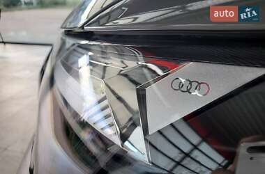 Позашляховик / Кросовер Audi Q4 e-tron 2025 в 