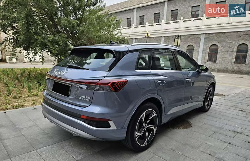 Внедорожник / Кроссовер Audi Q4 e-tron 2023 в Львове