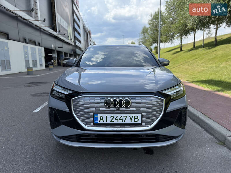 Внедорожник / Кроссовер Audi Q4 e-tron 2023 в Киеве