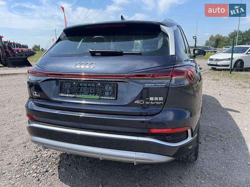 Внедорожник / Кроссовер Audi Q4 e-tron 2025 в Киеве