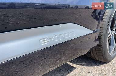 Внедорожник / Кроссовер Audi Q4 e-tron 2025 в 