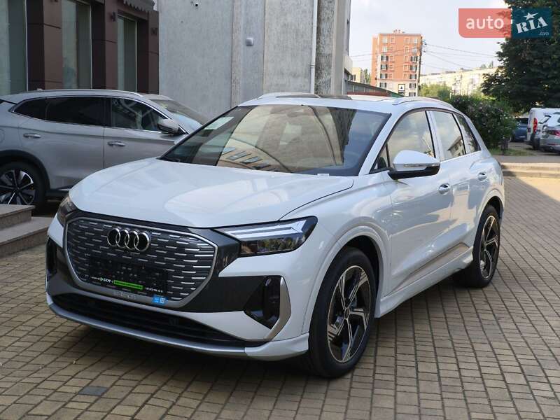 Audi Q4 e-tron 2025