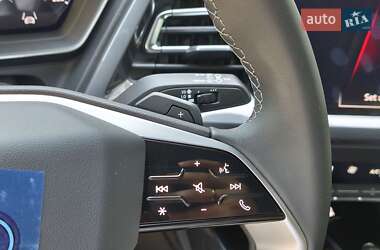 Внедорожник / Кроссовер Audi Q4 e-tron 2025 в 