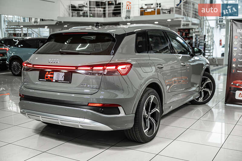 Внедорожник / Кроссовер Audi Q4 e-tron 2022 в Одессе