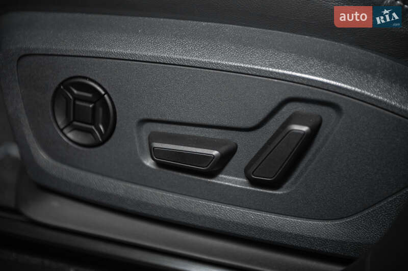 Внедорожник / Кроссовер Audi Q4 e-tron 2022 в Одессе