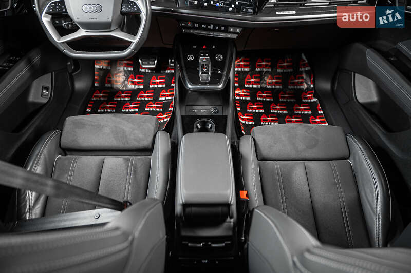 Внедорожник / Кроссовер Audi Q4 e-tron 2022 в Одессе