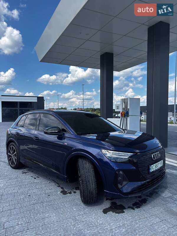 Внедорожник / Кроссовер Audi Q4 e-tron 2022 в Львове