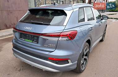 Внедорожник / Кроссовер Audi Q4 e-tron 2025 в 