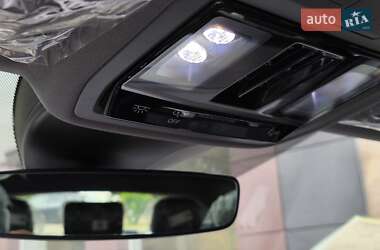 Внедорожник / Кроссовер Audi Q4 e-tron 2025 в 