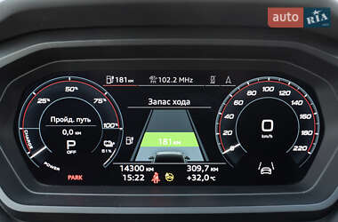 Внедорожник / Кроссовер Audi Q4 e-tron 2023 в 